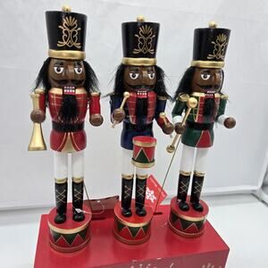 Christmas Trio Nutcrackers ANIMATED Music Box NEW North Pole Holiday MSRP $70